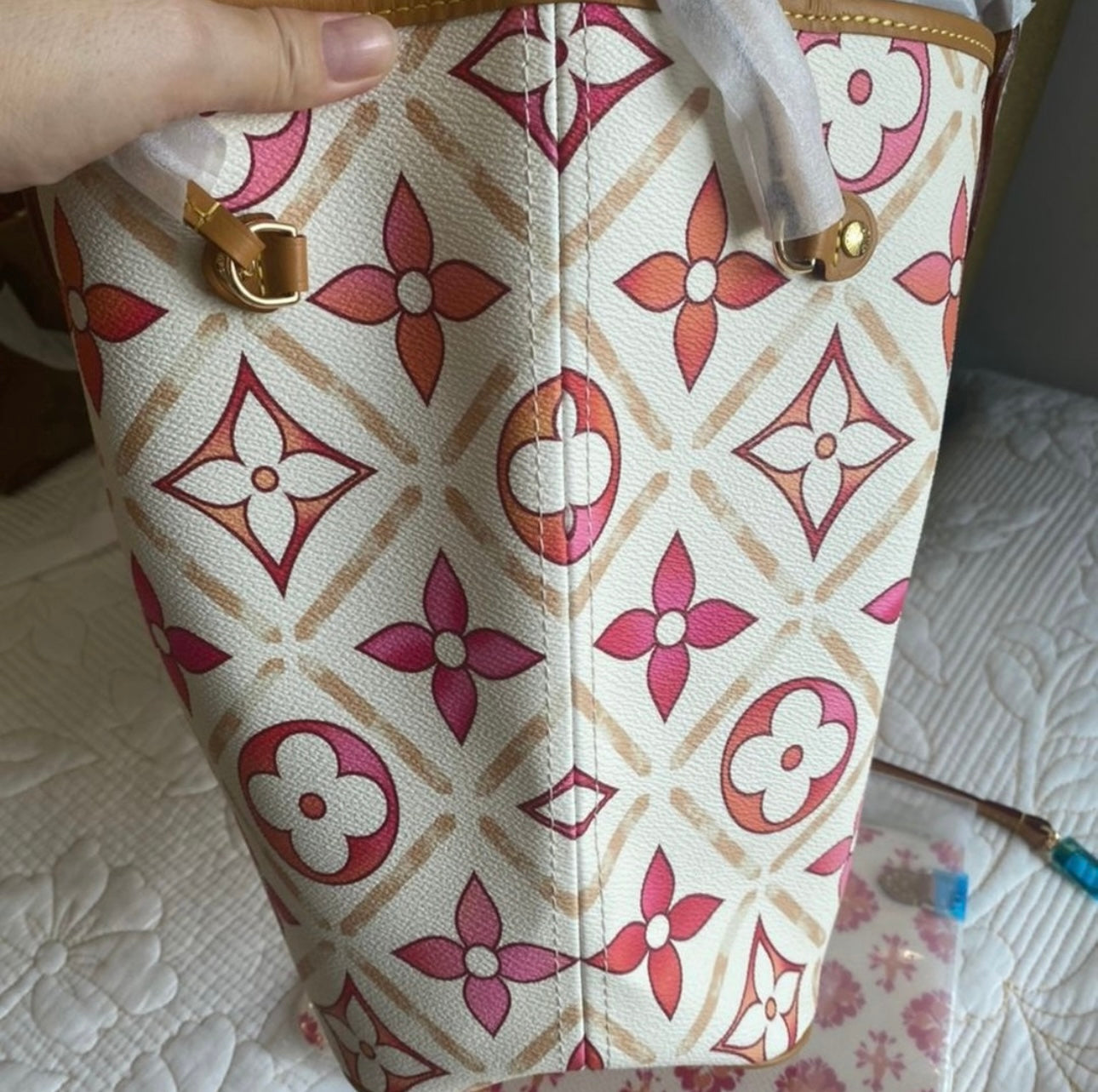 Coral Neverfull MM