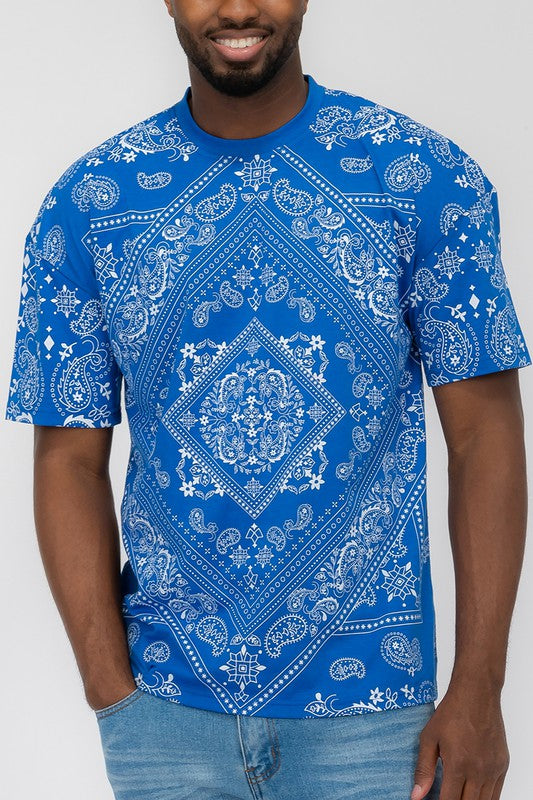 Camiseta con estampado de bandana para hombre