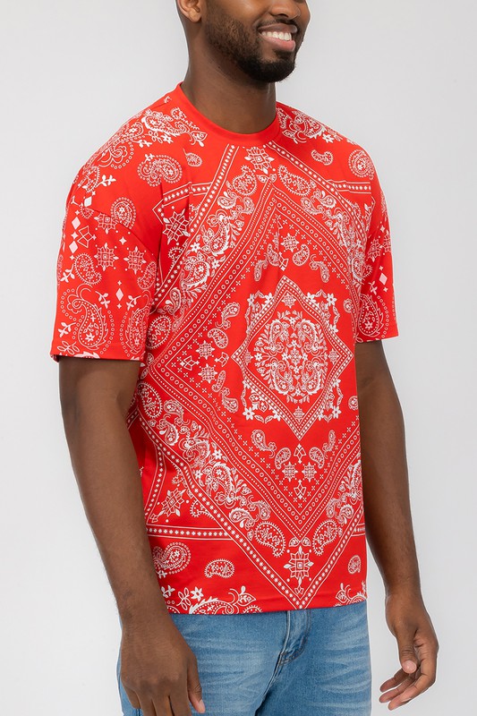 Camiseta con estampado de bandana para hombre