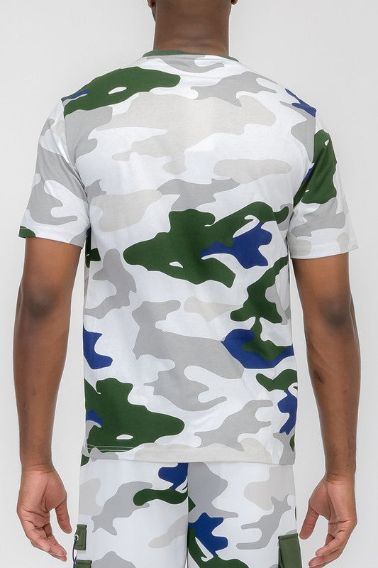 Camiseta de manga corta de camuflaje completo