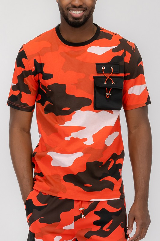 Camiseta de manga corta de camuflaje completo