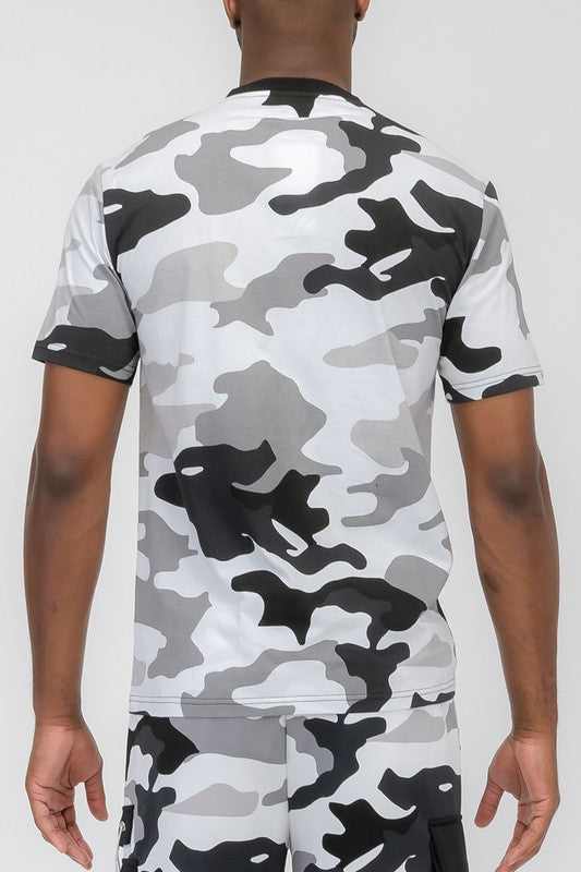 Camiseta de manga corta de camuflaje completo