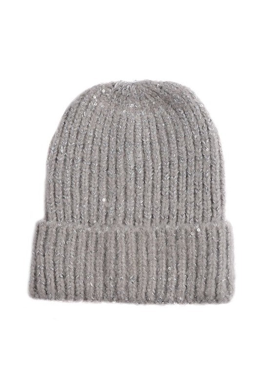 GORRO DE PUNTO CON LENTEJUELAS