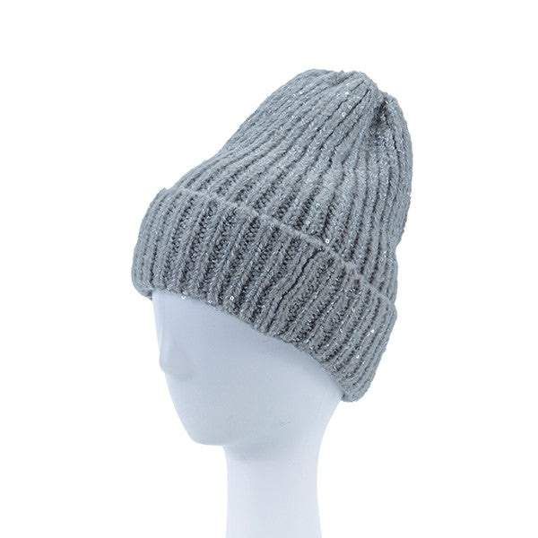 GORRO DE PUNTO CON LENTEJUELAS