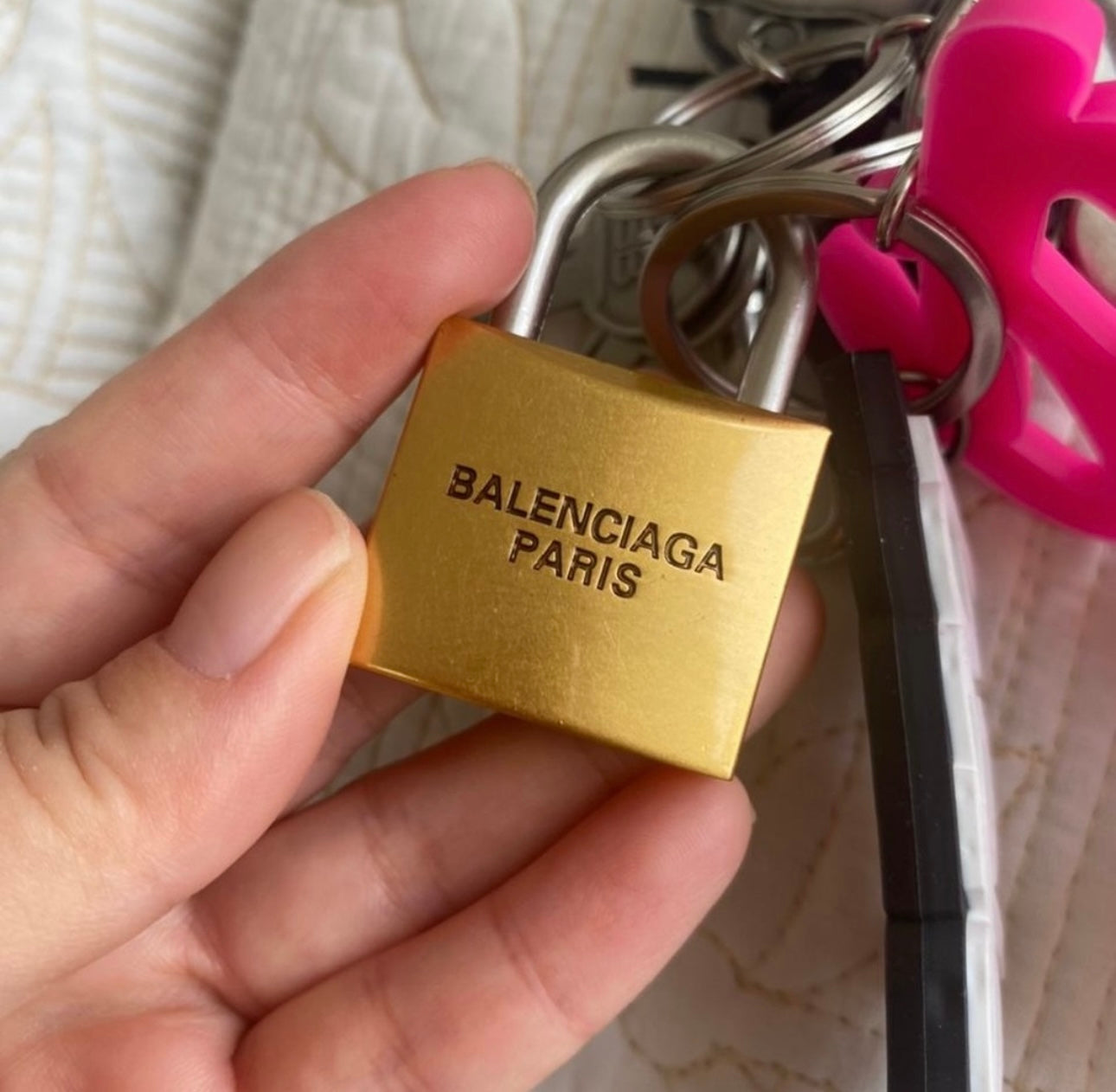 BALENCI | TURNER KEYCHAIN IN MULTICOLORED