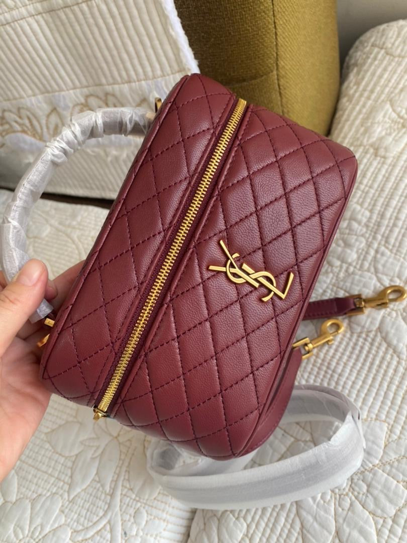 Gaby Mini Vanity Case in Quilted Leather with Gold Hardware