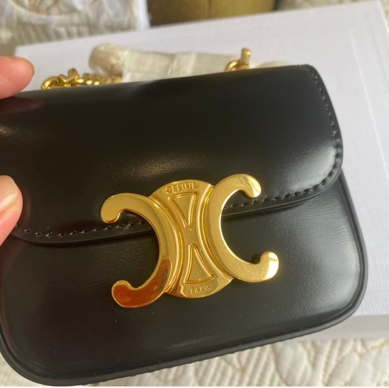 MINI CHAIN CLAUDE IN SHINY CALFSKIN
