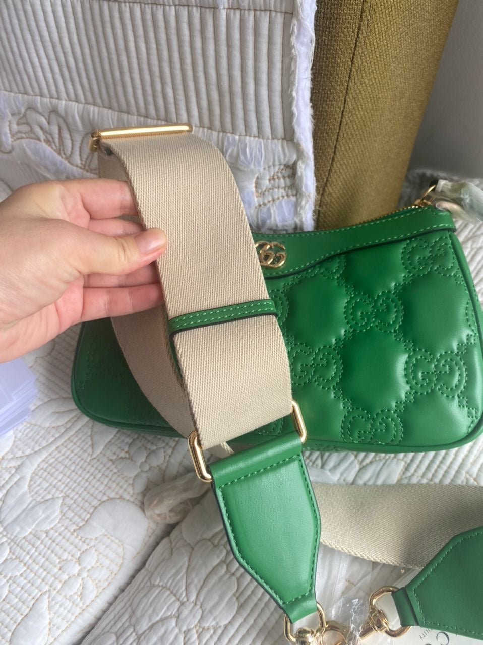 GREEN MATELASSÉ SHOULDER BAG (COMES W/ 2 STRAPS)