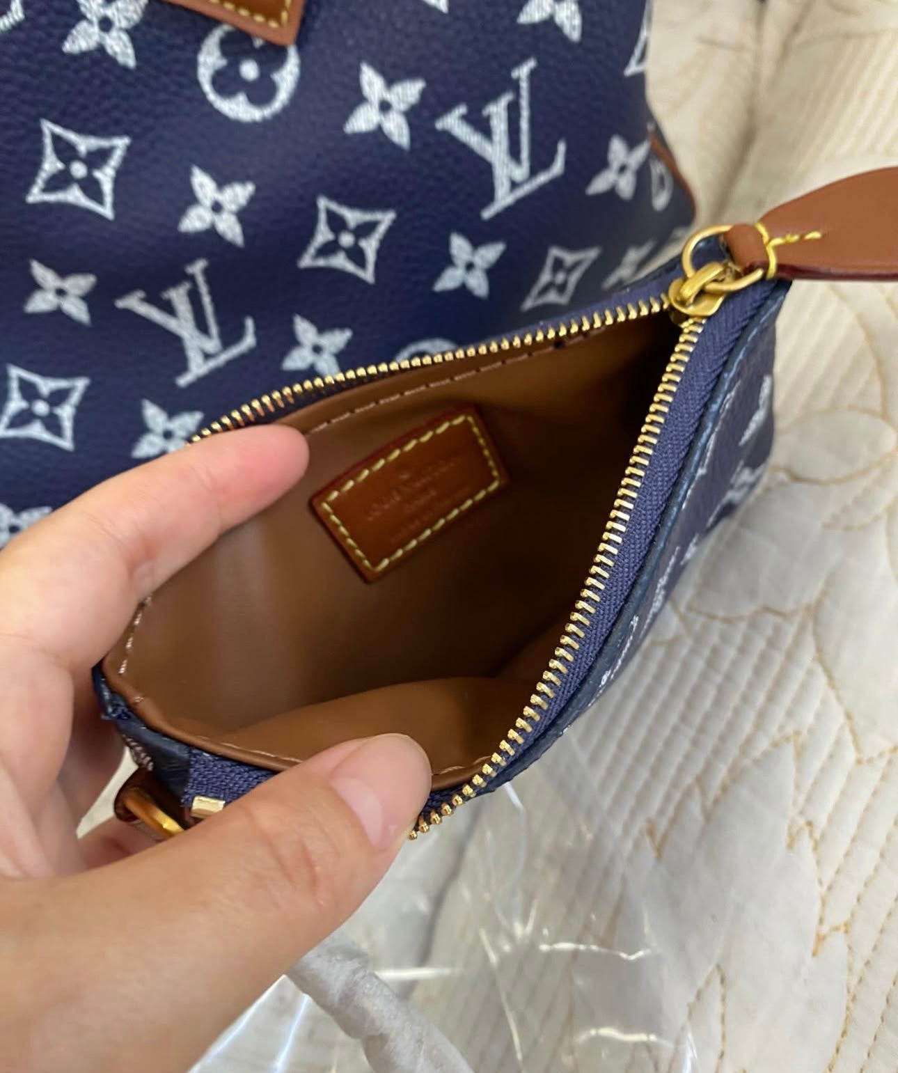 Blue Speedy P9 + Coin Purse