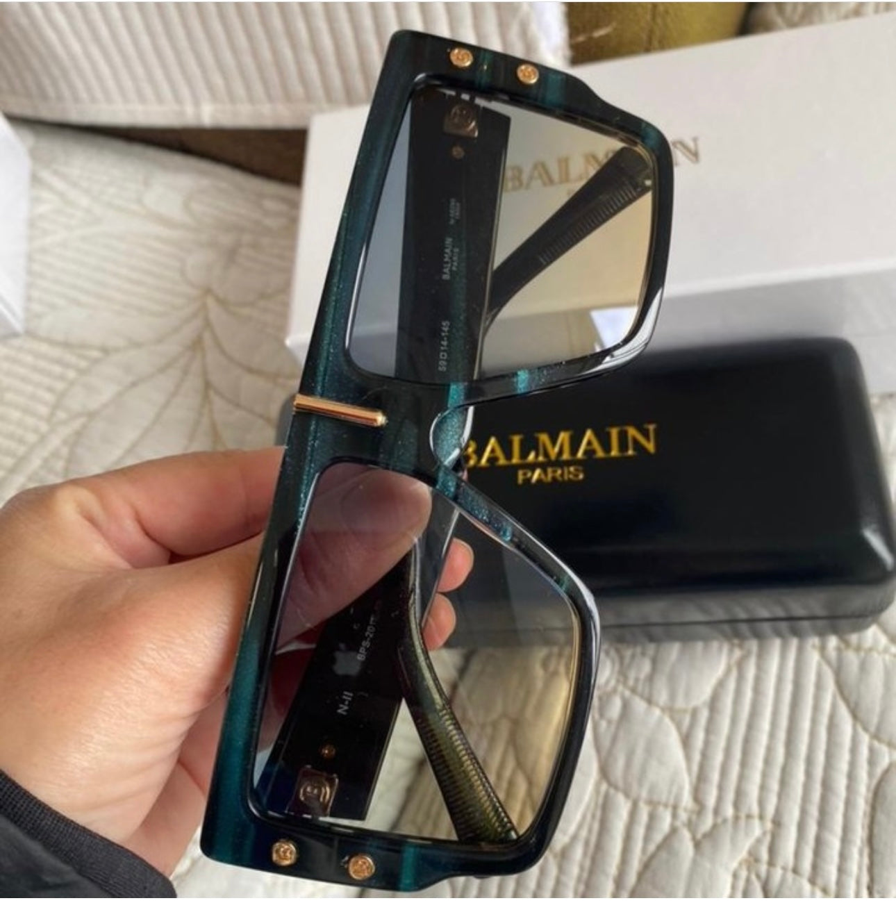 B-Grand Square Shades