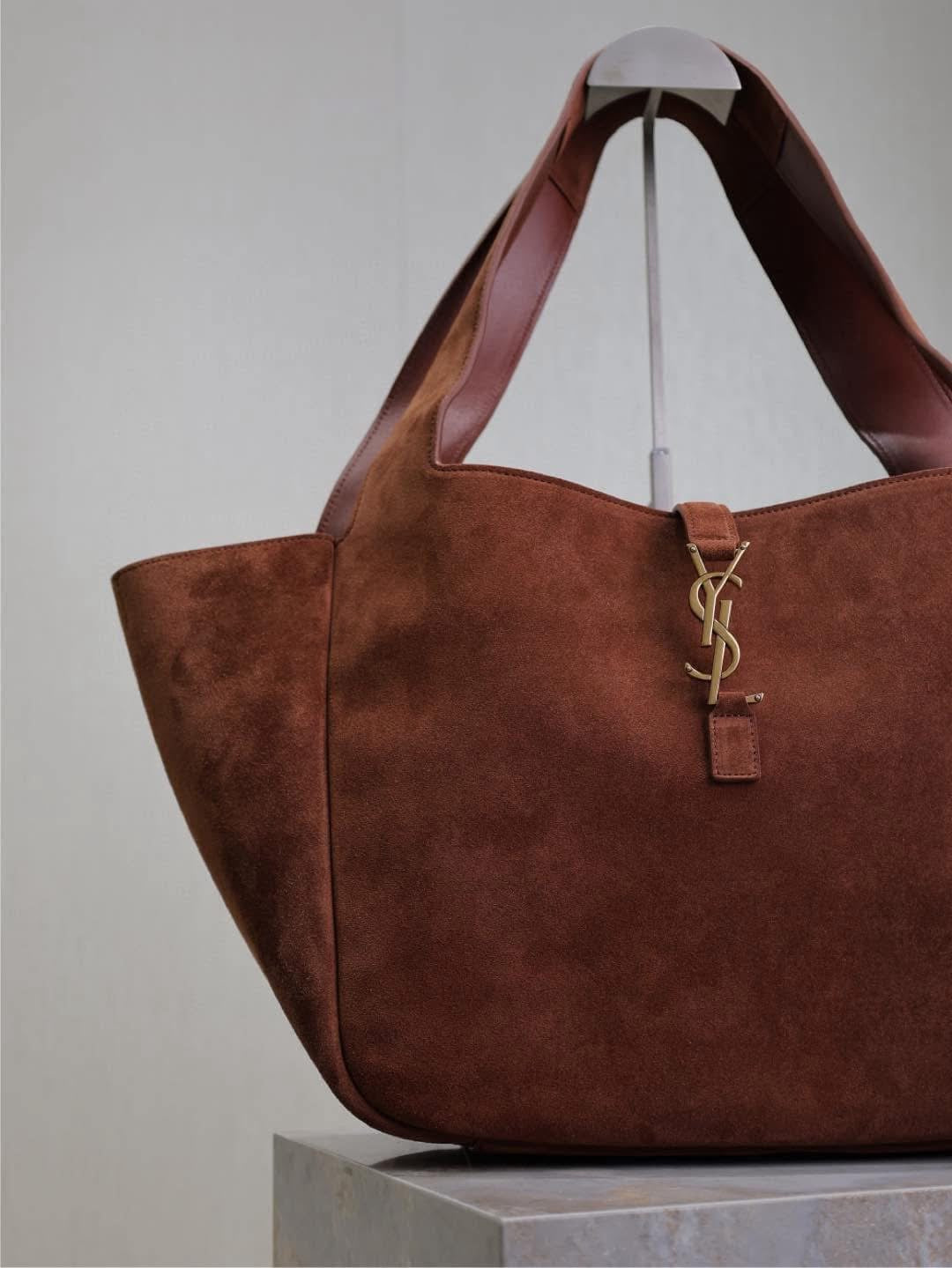 Bea Shoulder Tote Bag in suede| Caramel Cognac