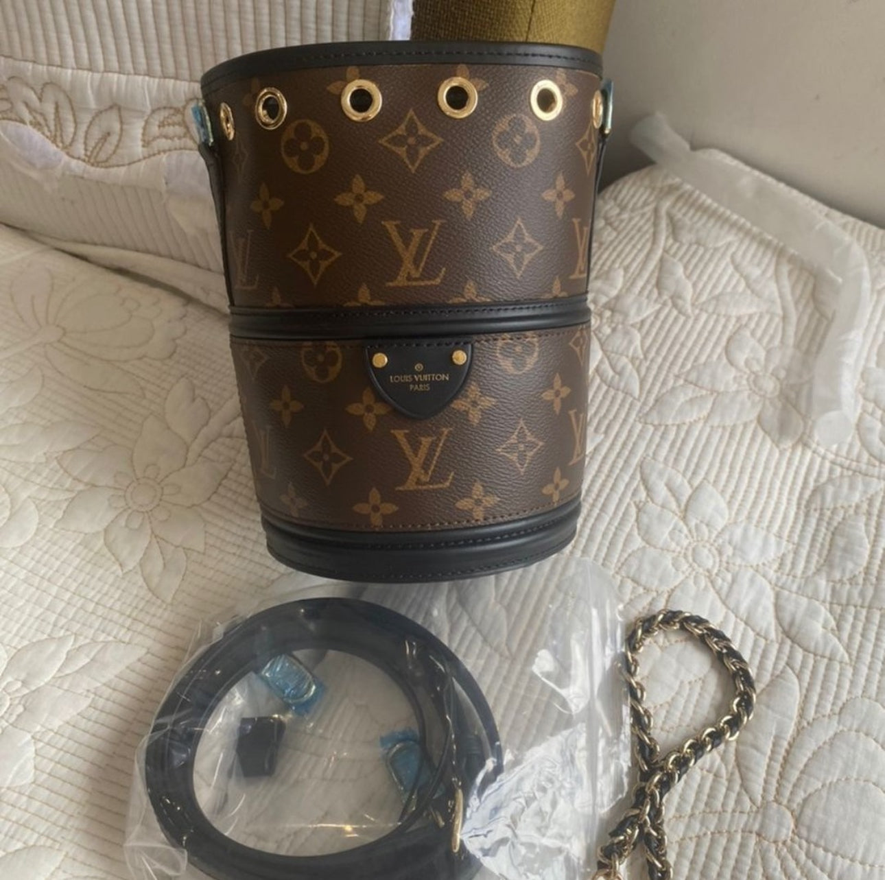 Canoe Monogram | LV