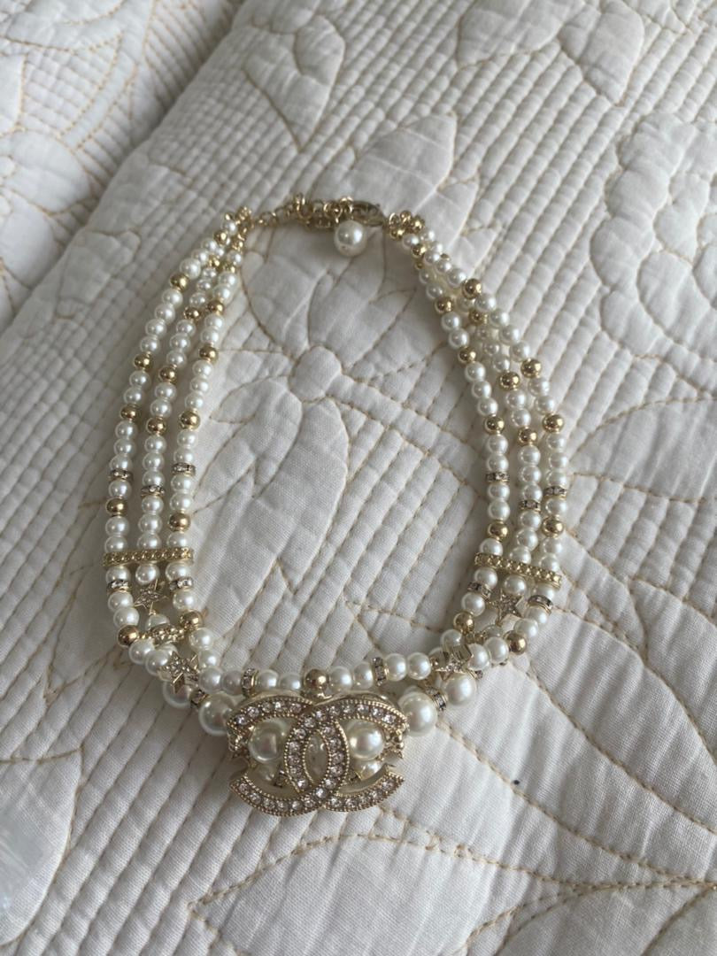 Coco Pearl & Star Choker