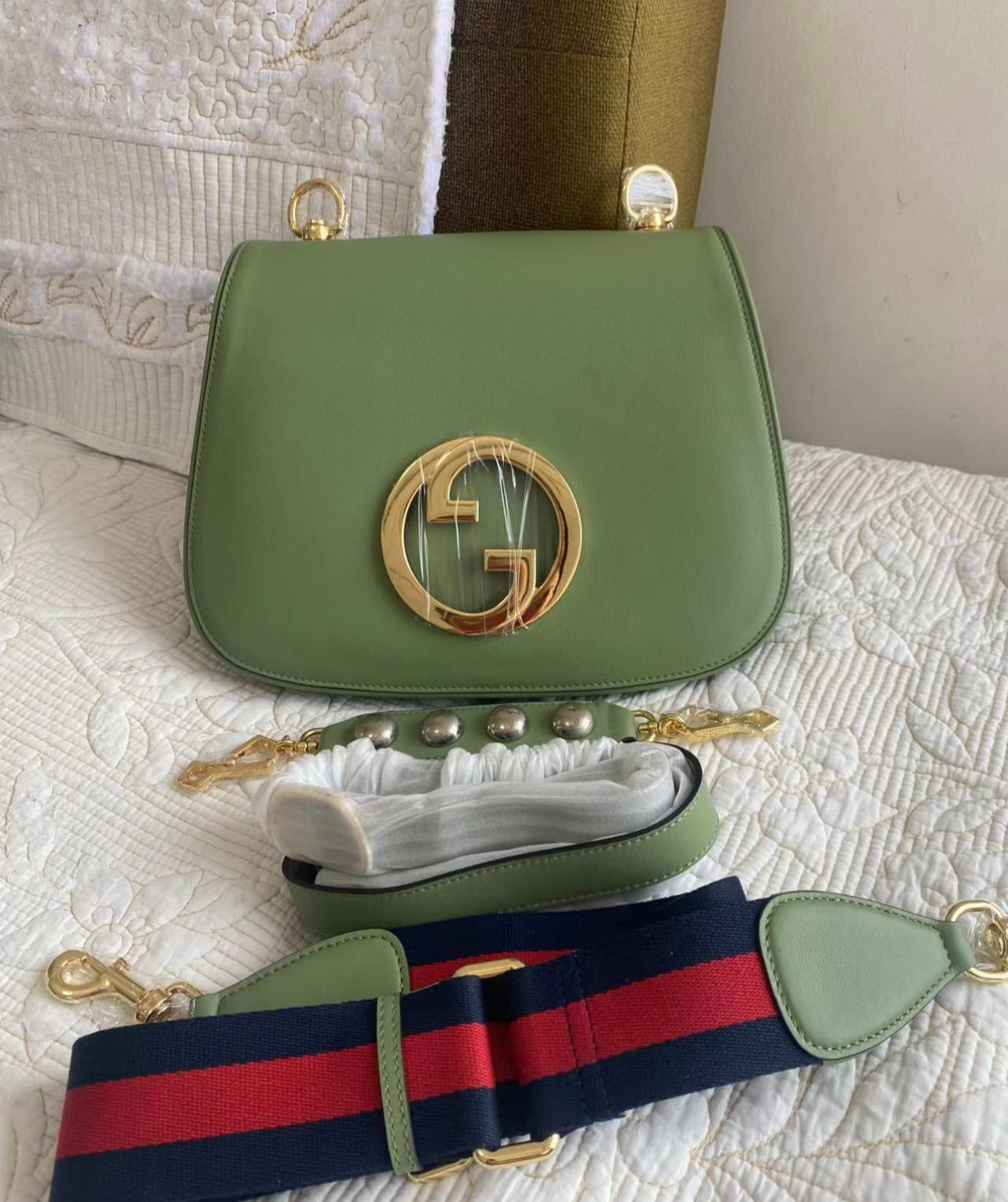 Roxy Calfskin Blondie Medium Bag