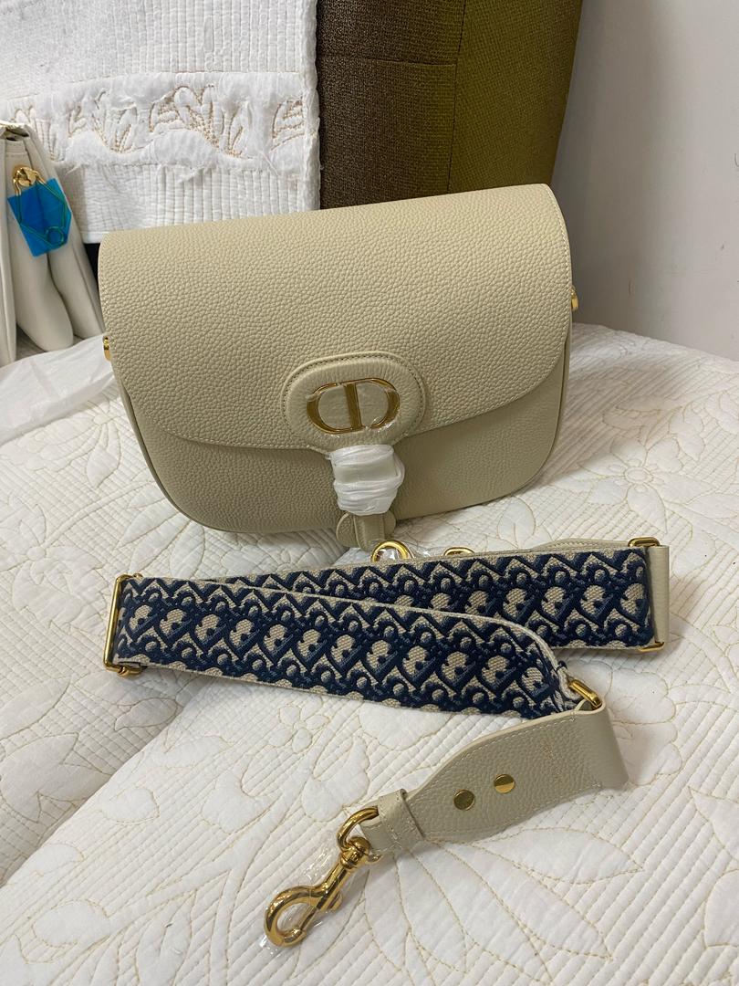 Beige CD-Bobby Bag