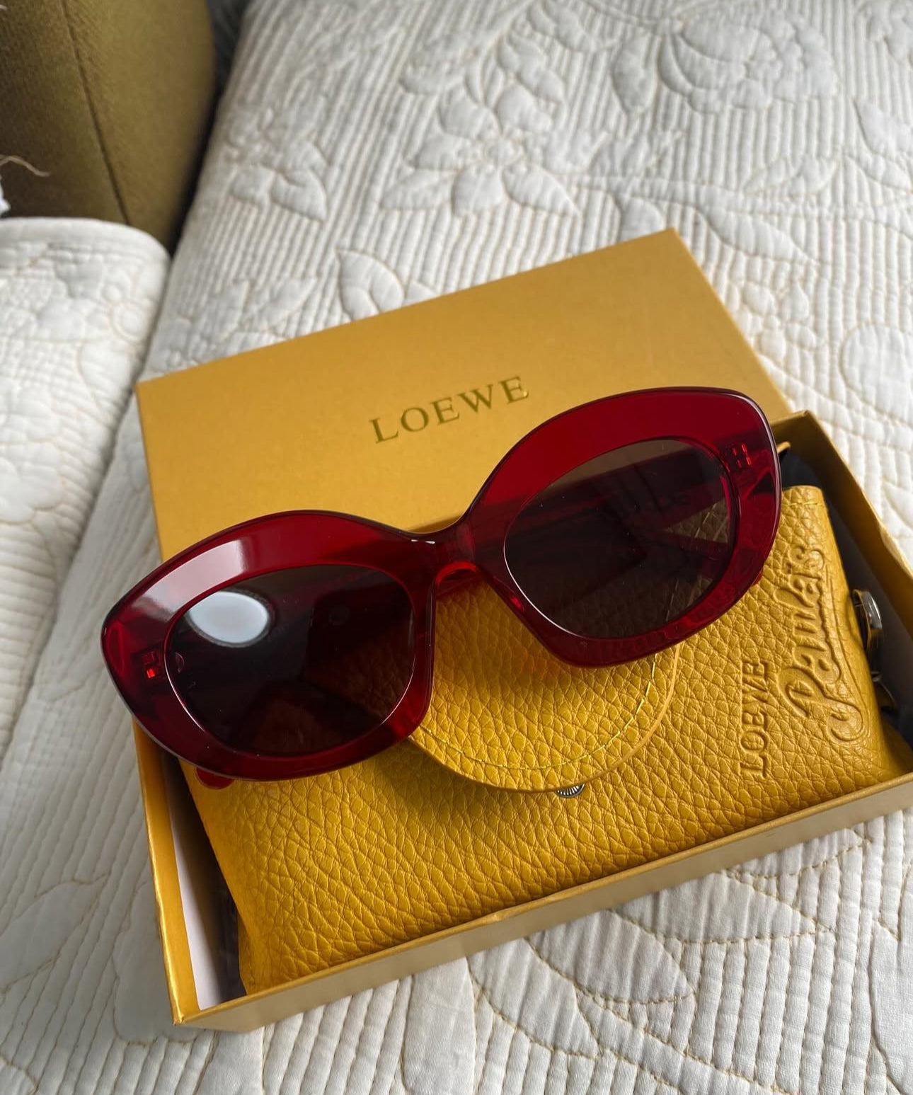 LOEWE Oversized round-frame acetate sunglasses | Red