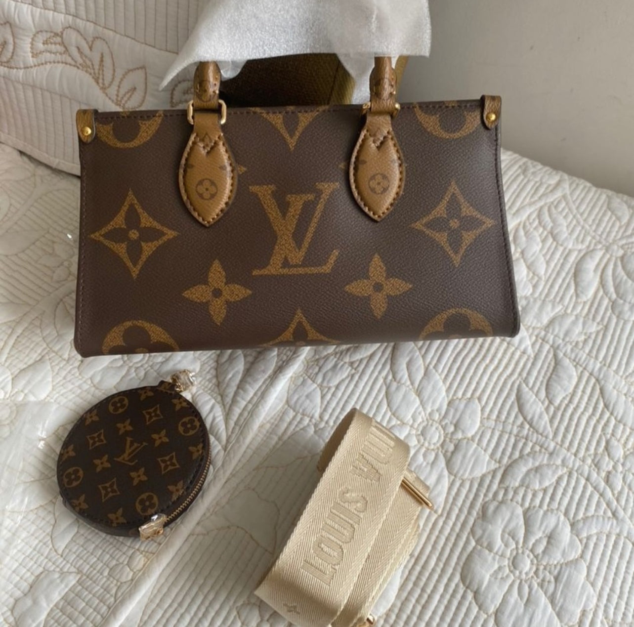 Monogramme Est Ouest OnTheGo