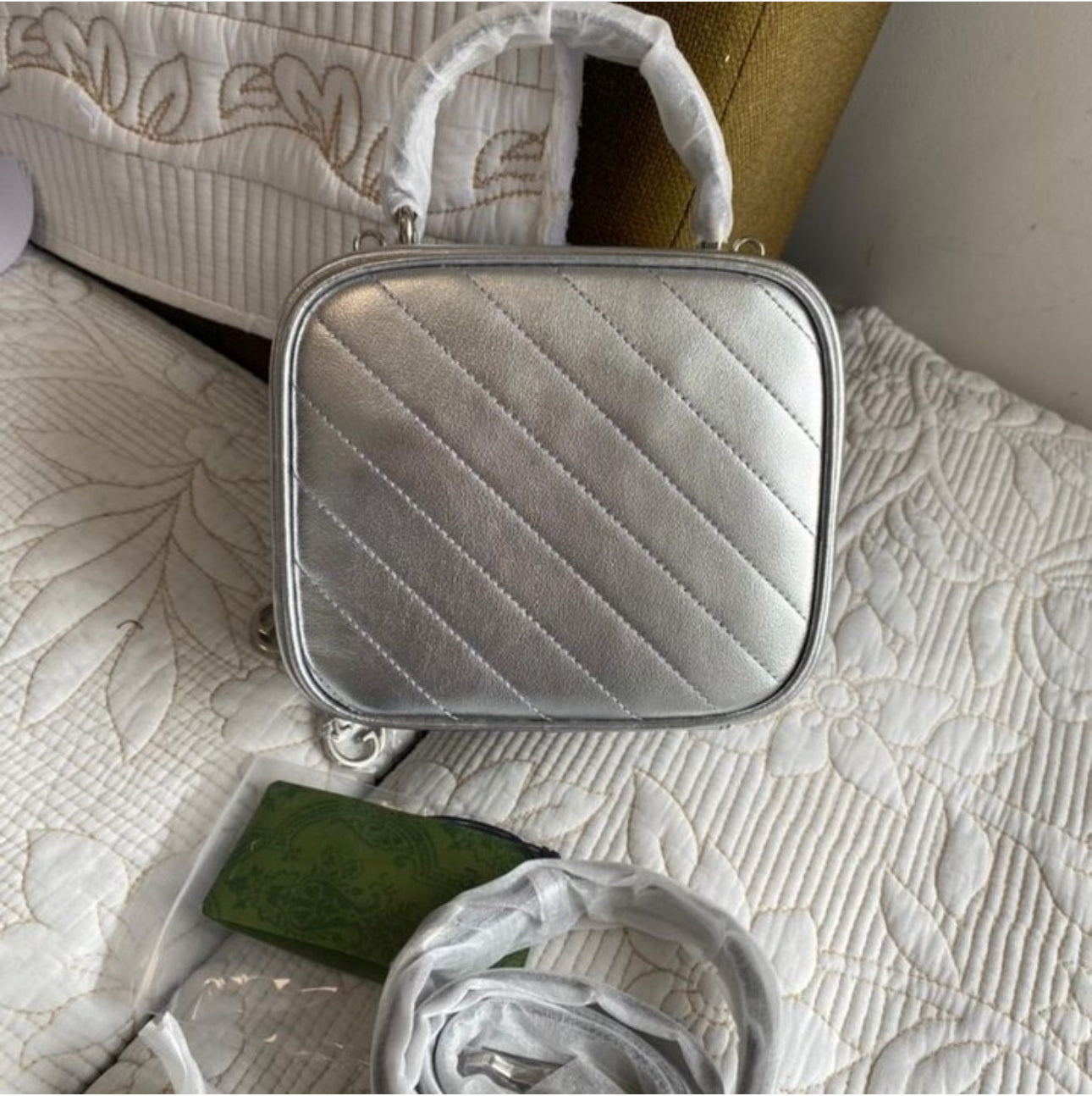 GG METALLIC SILVER BLONDIE SHOULDER BAG