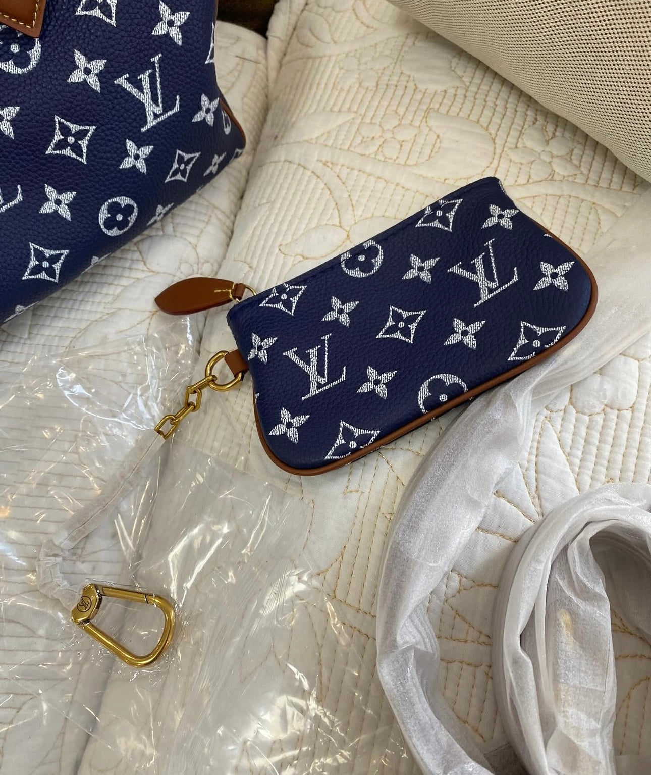 Blue Speedy P9 + Coin Purse