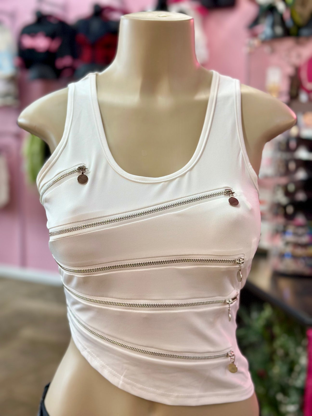 White | Zip Sauce Top