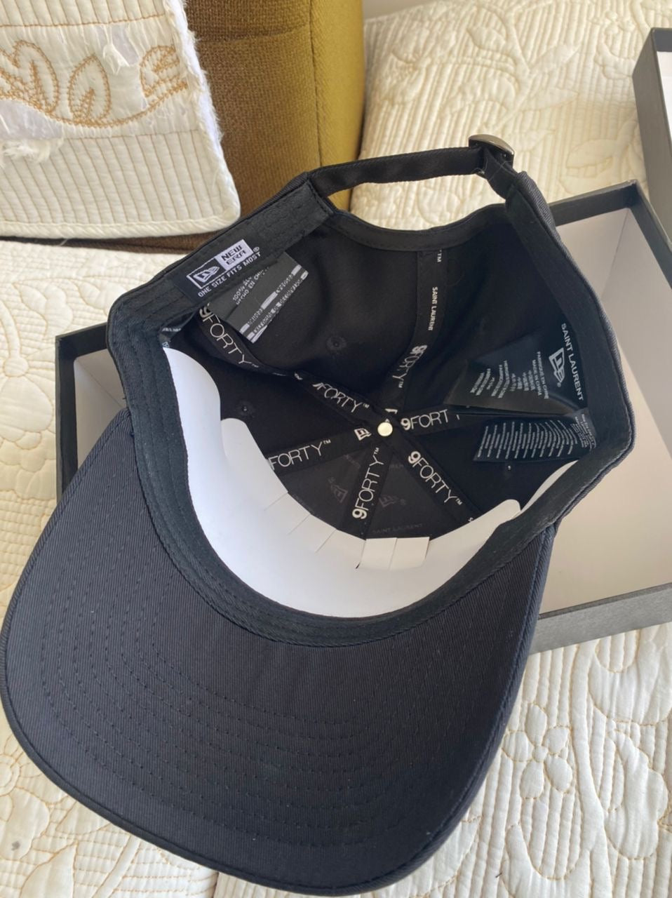 CASSANDRE EMBROIDERED CAP MADE IN COLLABORATION WITH NEW ERA | 2 Colors