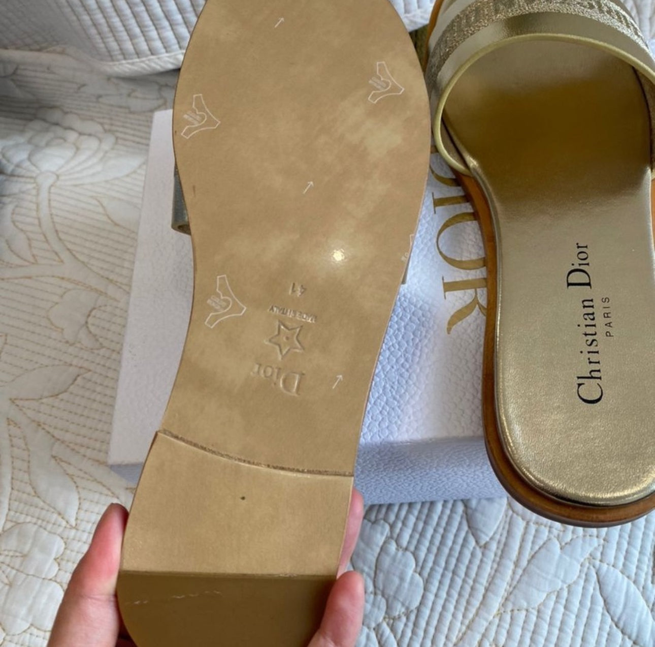 CD Metallic Gold-tone Dway Slide