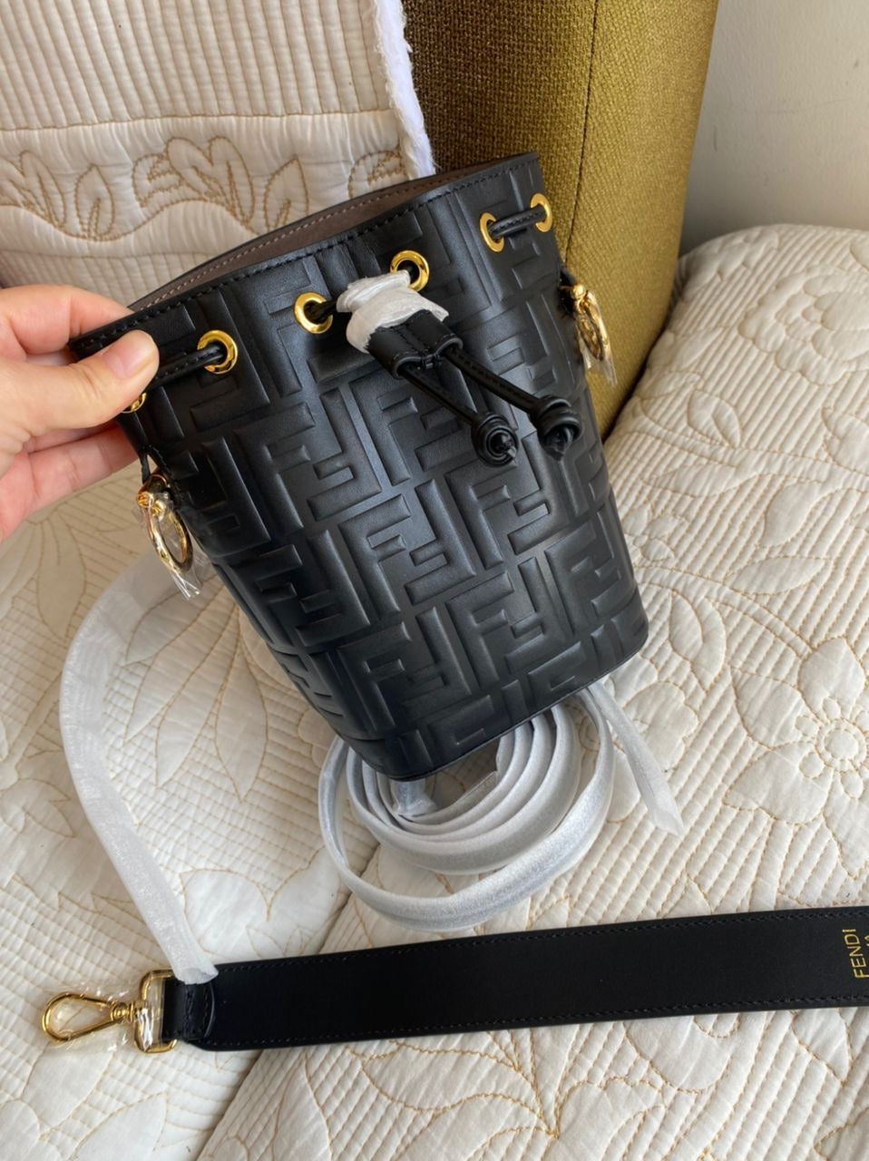 Mon Trésor Noir Embossé FF