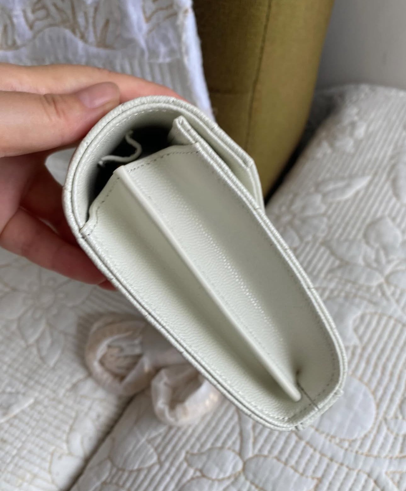 READY TO SHIP Cassandre Envelope Chain Wallet | White