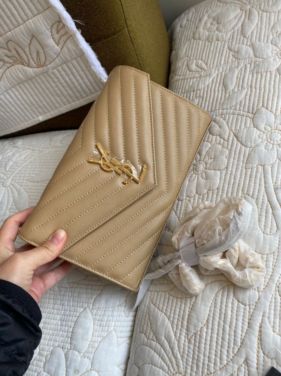 Grain De Poudre Matelasse Chevron Monogram Chain Wallet Nude Powder