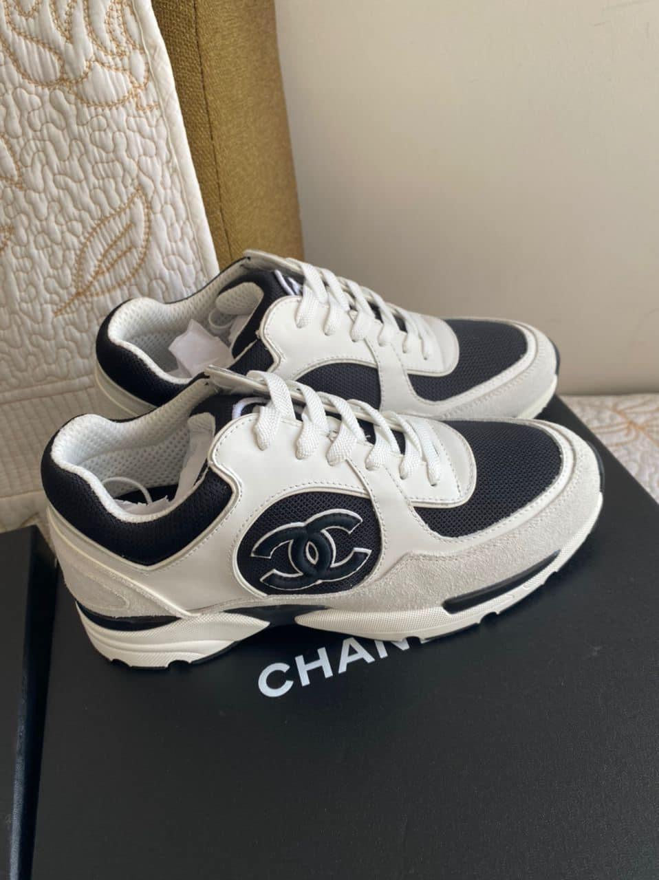 Baskets Coco blanches et noires