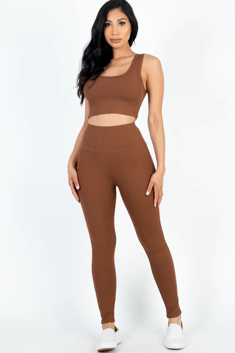 Conjunto de leggings y top corto de canalé Essential (9 colores)