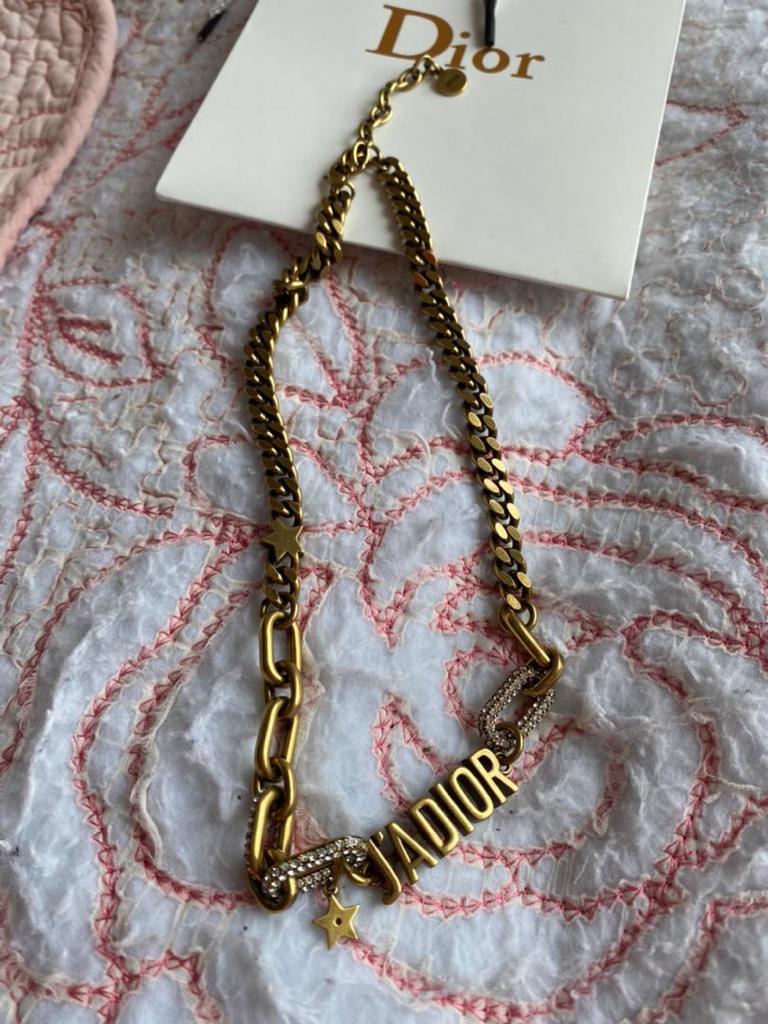 Collar J'adior