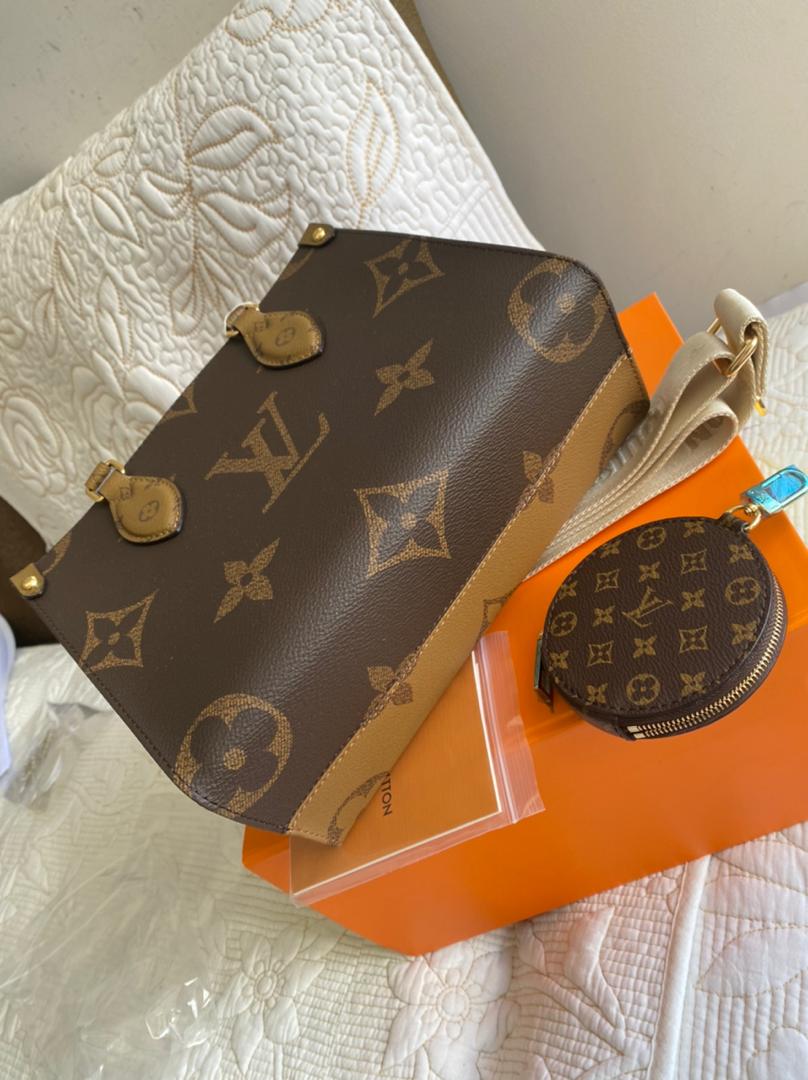 OnTheGo PM | Monogramme inversé