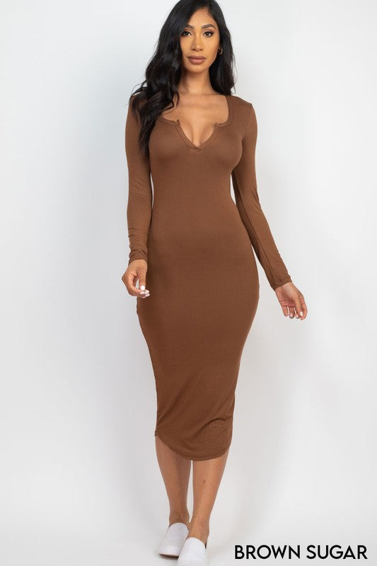 Vestido esencial con cuello dividido (9 colores)