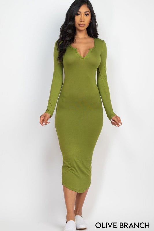 Vestido esencial con cuello dividido (9 colores)