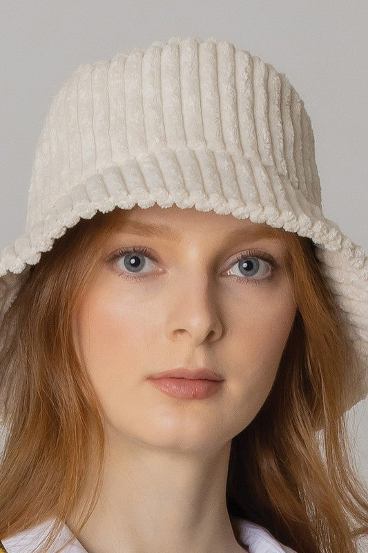 Gorro tipo pescador de pana lisa (más colores)
