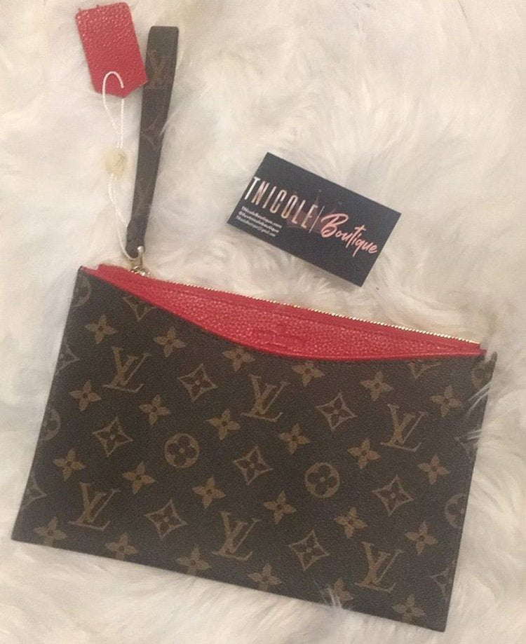 Monogram Daily Pouch