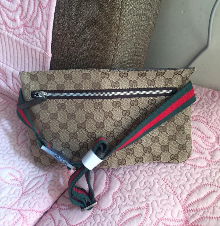 GG Supreme Belt Bag