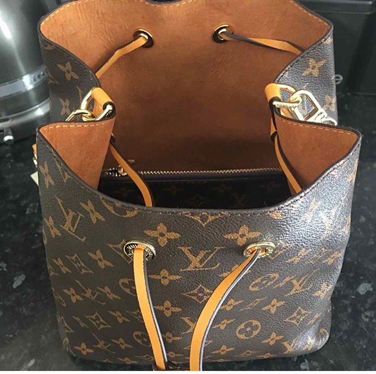 Neo Bucket Bag