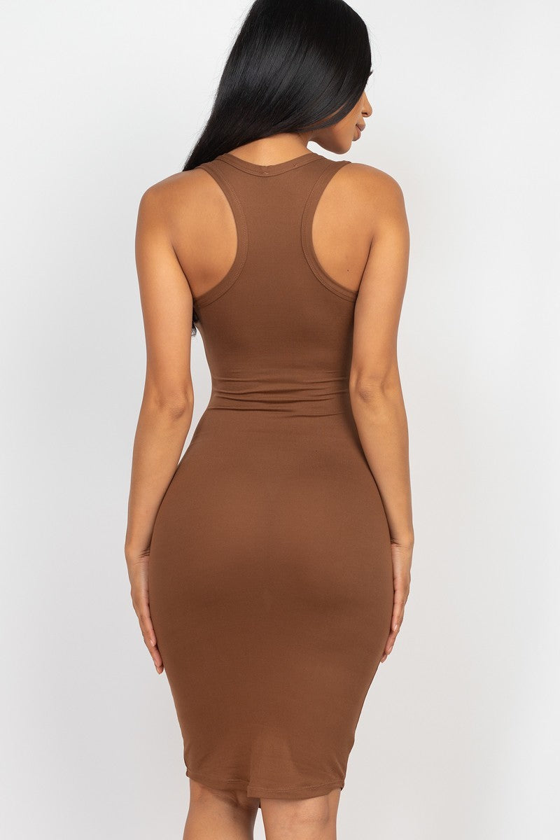 Vestido sin mangas con cuello en V hasta la rodilla