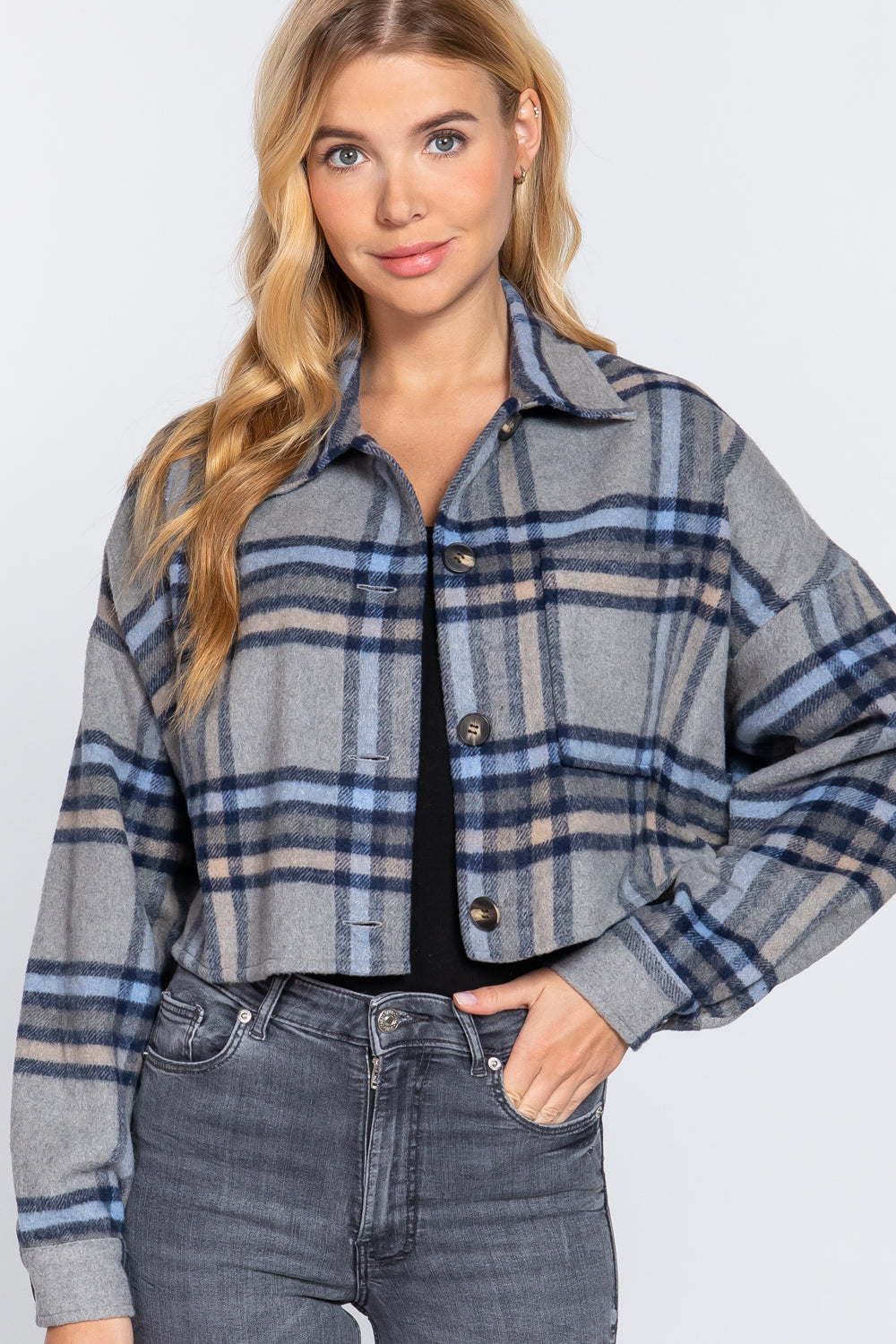 Veste courte surdimensionnée à carreaux