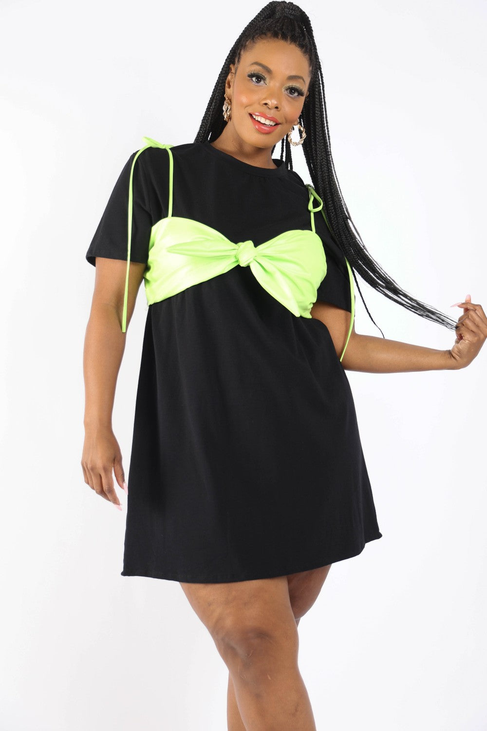 Robe t-shirt à superposition de soutien-gorge mat