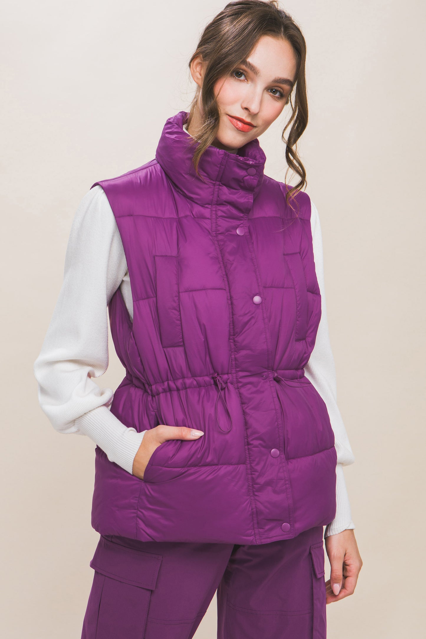 Gilet doudoune boutonné zippé avec bascules à la taille (5 couleurs)