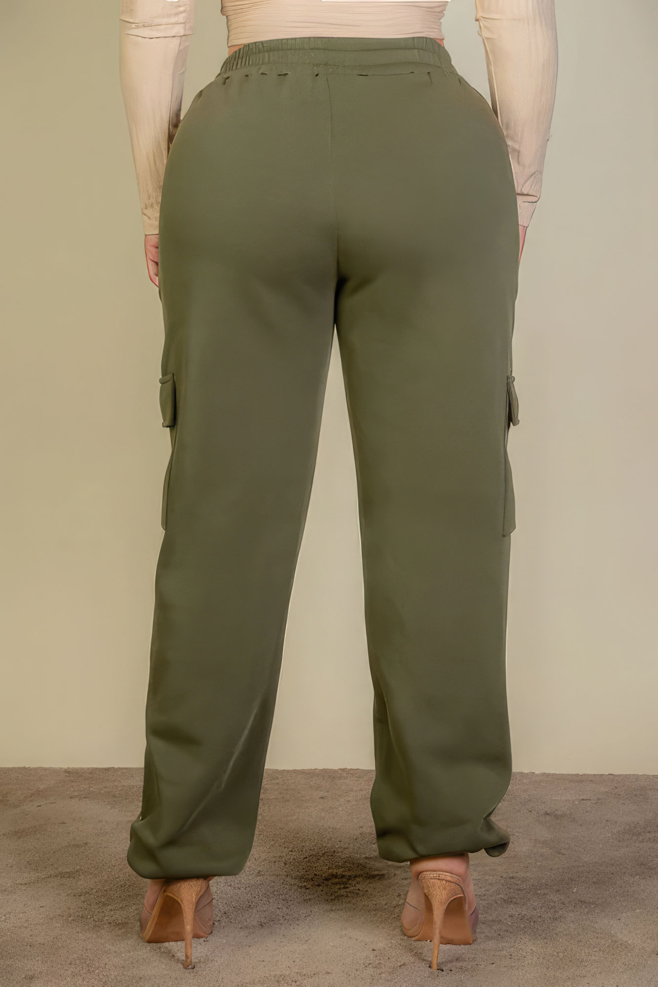 Pantalon de survêtement avec cordon de serrage et poche latérale de grande taille (4 couleurs)