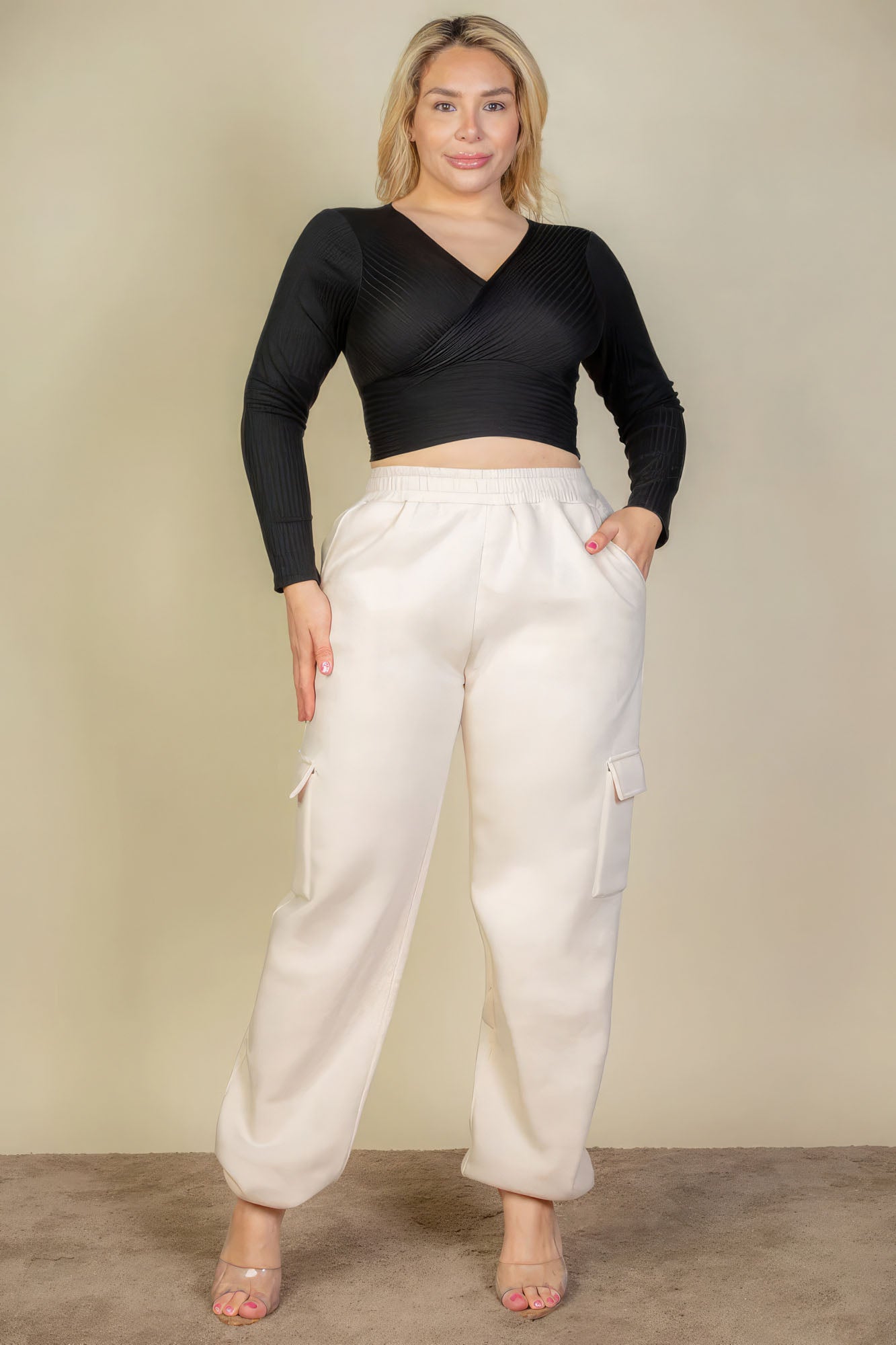 Pantalon de survêtement avec cordon de serrage et poche latérale de grande taille (4 couleurs)