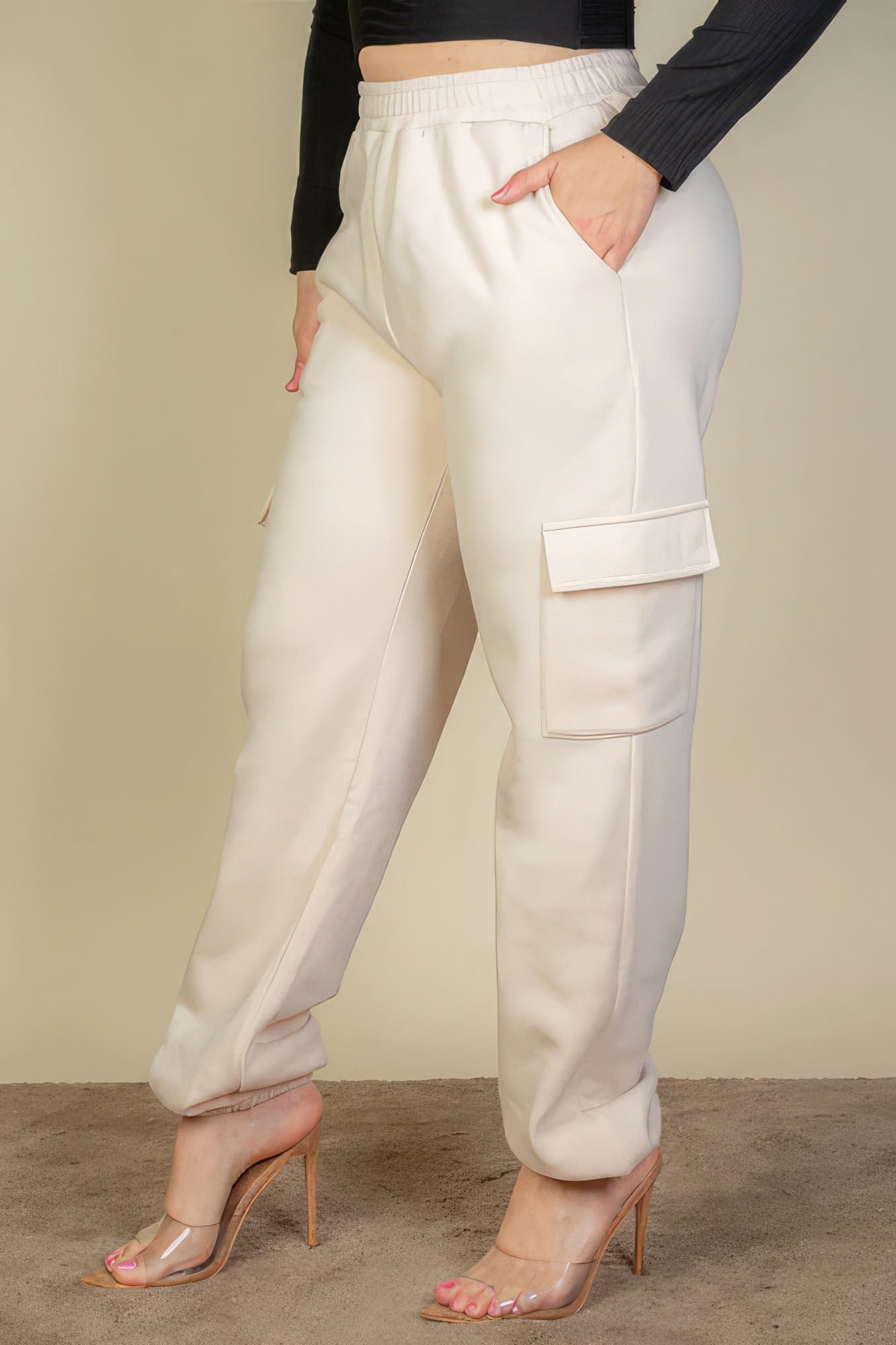 Pantalon de survêtement avec cordon de serrage et poche latérale de grande taille (4 couleurs)