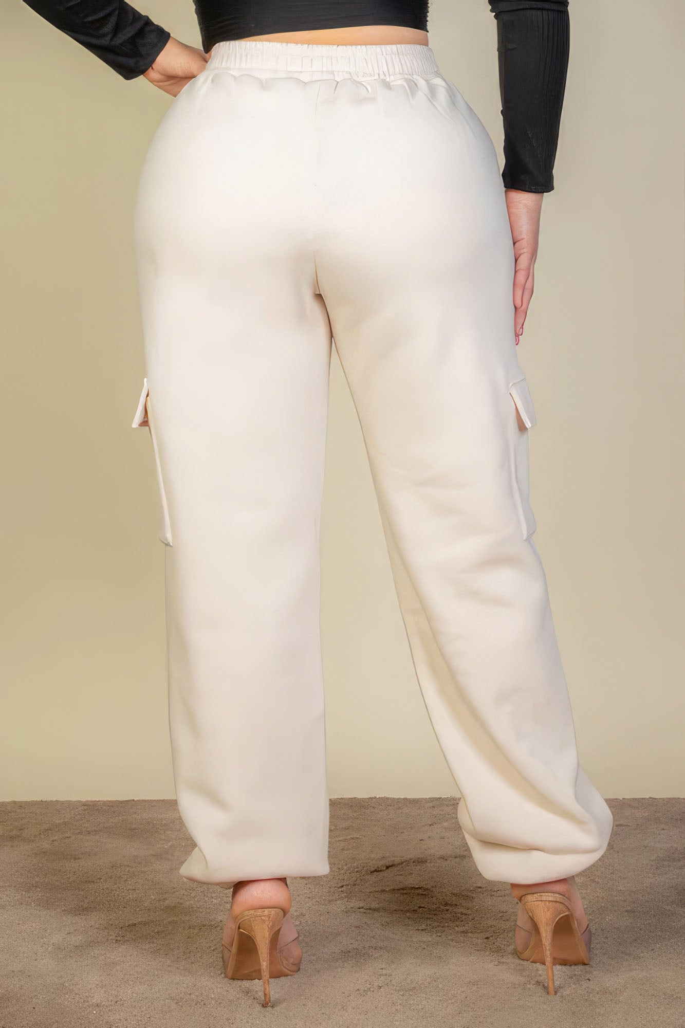 Pantalon de survêtement avec cordon de serrage et poche latérale de grande taille (4 couleurs)