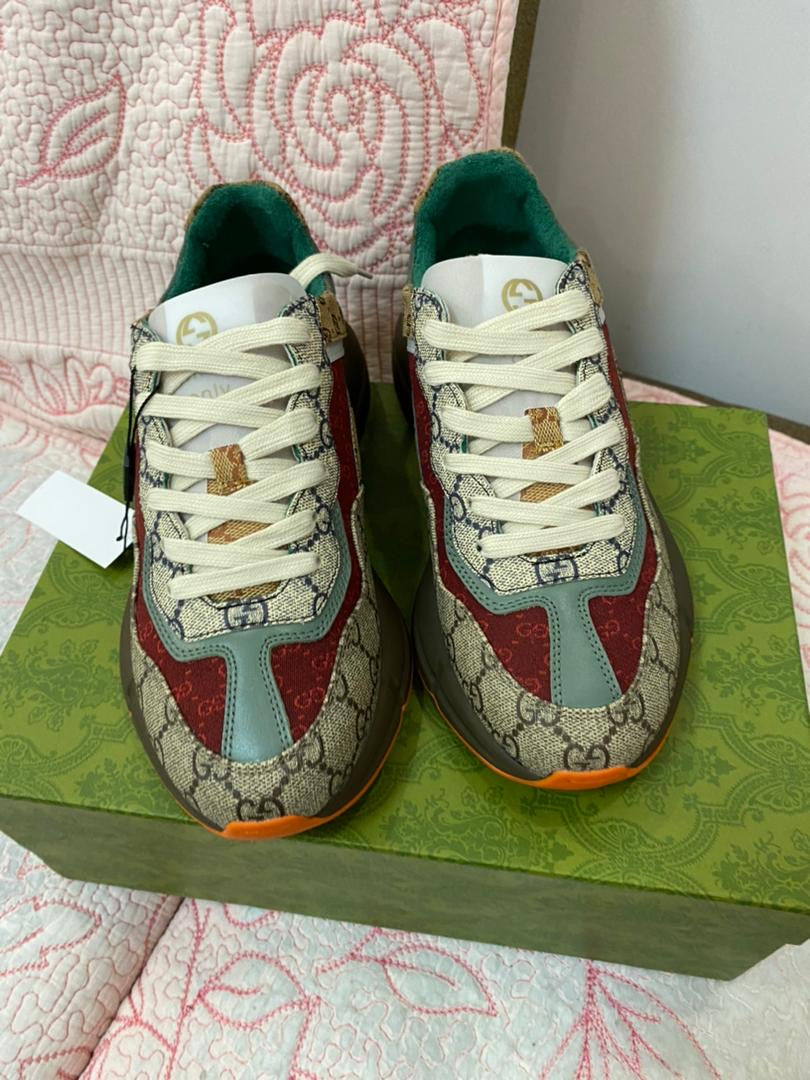 Zapatillas Rhyton marrones