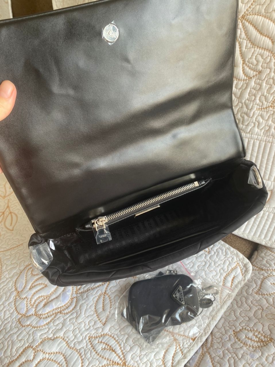 Sac à bandoulière matelassé en nylon Tessuto noir