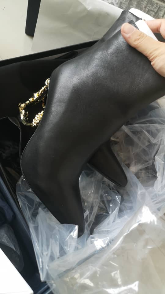 Botte à logo DG